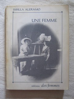 Une femme