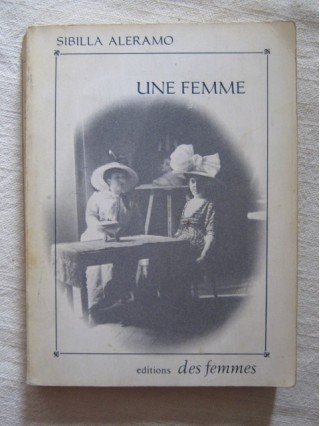 Une femme