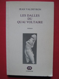 Les dalles du quai Voltaire