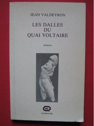 Les dalles du quai Voltaire