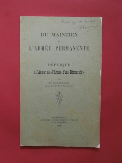 Du maintien de l'armée permanente