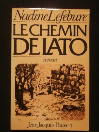 Le chemin de Lato