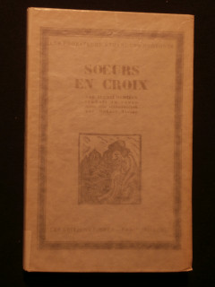 Soeurs en croix